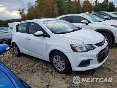 Czwarte zdjęcie samochodu z boku: 2020 CHEVROLET SONIC VIN:1G1JG6SB1L4113205 - miniatura