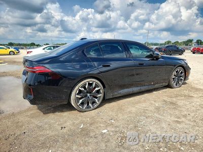Trzecie zdjęcie samochodu z tyłu: 2026 BMW I5 XDRIVE 40 VIN:WBY33HG01TCX33202 - miniatura