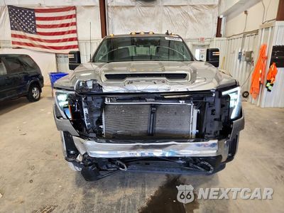 Piąte zdjęcie samochodu w środku: 2025 GMC SIERRA K2500 SLE VIN:1GT4UME76SF355712 - miniatura