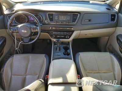 Zdjęcie 8 z 13 samochodu: 2016 KIA SEDONA LX VIN:KNDMB5C19G6212948 - miniatura