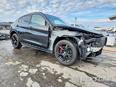 Czwarte zdjęcie samochodu z boku: 2018 ALFA ROMEO STELVIO SPORT VIN:ZASFAKPN3J7B69367 - miniatura