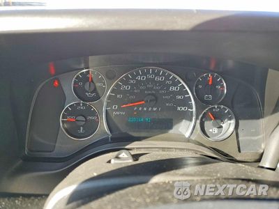 Zdjęcie 9 z 12 samochodu: 2020 CHEVROLET EXPRESS G2500 VIN:1GCWGAFG4L1246516 - miniatura