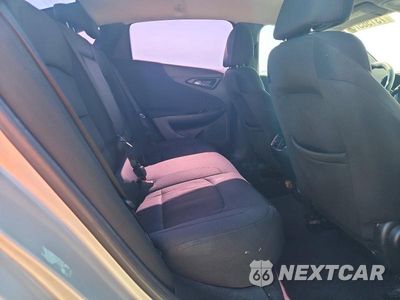 Zdjęcie 10 z 12 samochodu: 2017 CHEVROLET MALIBU LT VIN:1G1ZE5ST3HF111754 - miniatura