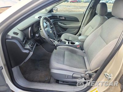 Zdjęcie 7 z 12 samochodu: 2015 CHEVROLET MALIBU LS VIN:1G11B5SL2FF180633 - miniatura