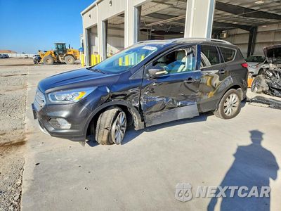 2017 FORD ESCAPE TITANIUM 1FMCU9JD2HUC26323 - główne zdjęcie licytacji z USA - miniatura