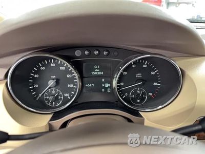 Zdjęcie 8 z 14 samochodu: 2006 MERCEDES-BENZ R 500 VIN:4JGCB75EX6A009484 - miniatura