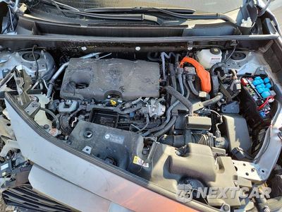 Zdjęcie 12 z 13 samochodu: 2025 TOYOTA RAV4 HYBRID XLE VIN:JTMRWRFV4SJ091011 - miniatura
