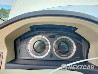 Zdjęcie 9 z 13 samochodu: 2010 VOLVO XC70 T6 VIN:YV4992BZ7A1081530 - miniatura