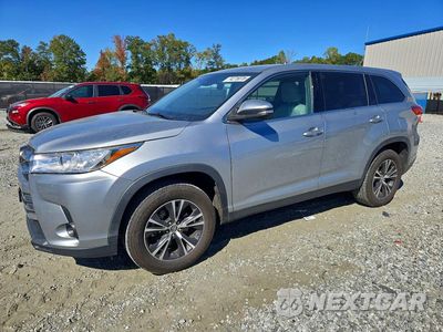 2019 TOYOTA HIGHLANDER LE 5TDZARFH1KS055109 - główne zdjęcie licytacji z USA - miniatura