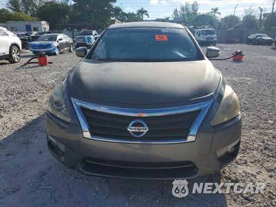 Piąte zdjęcie samochodu w środku: 2015 NISSAN ALTIMA 2.5 SV VIN:1N4AL3APXFC444783 - miniatura