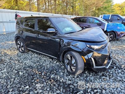Czwarte zdjęcie samochodu z boku: 2025 KIA SOUL GT LINE VIN:KNDJ53AU4S7948405 - miniatura