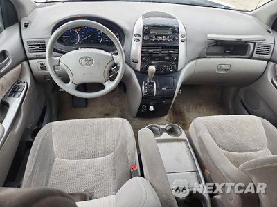 Zdjęcie 8 z 13 samochodu: 2008 TOYOTA SIENNA LE 7-PASSENGER VIN:5TDZK23C48S104017 - miniatura