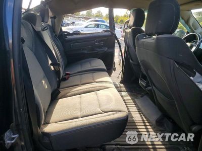 Zdjęcie 10 z 12 samochodu: 2019 RAM 1500 BIG HORN/LONE STAR VIN:1C6SRFFT7KN782930 - miniatura