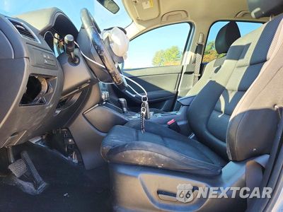 Zdjęcie 7 z 13 samochodu: 2016 MAZDA CX-5 TOURING VIN:JM3KE4CY6G0627399 - miniatura