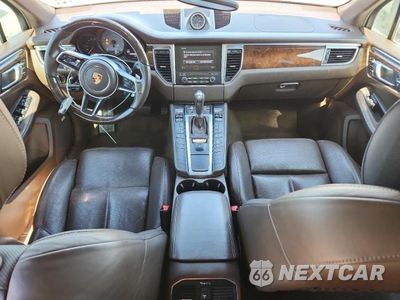 Zdjęcie 8 z 13 samochodu: 2018 PORSCHE MACAN S VIN:WP1AB2A53JLB37923 - miniatura