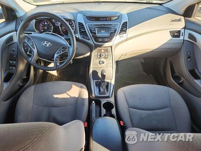Zdjęcie 8 z 12 samochodu: 2015 HYUNDAI ELANTRA SE VIN:5NPDH4AE3FH607338 - miniatura