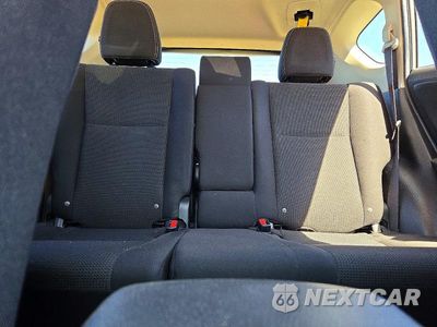 Zdjęcie 10 z 14 samochodu: 2018 TOYOTA RAV4 XLE VIN:JTMWFREV6JD133566 - miniatura
