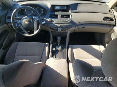 Zdjęcie 8 z 12 samochodu: 2008 HONDA ACCORD LXP VIN:1HGCP264X8A001694 - miniatura