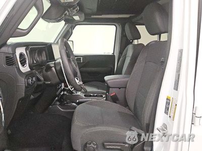 Zdjęcie 7 z 14 samochodu: 2026 JEEP WRANGLER SAHARA VIN:1C4PJXEG9TW245892 - miniatura