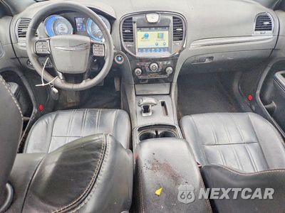 Zdjęcie 8 z 12 samochodu: 2012 CHRYSLER 300 S VIN:2C3CCABG4CH289599 - miniatura