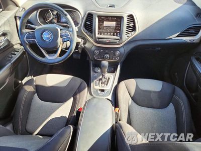 Zdjęcie 8 z 13 samochodu: 2014 JEEP CHEROKEE LATITUDE VIN:1C4PJMCS7EW121614 - miniatura