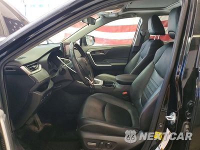 Zdjęcie 7 z 13 samochodu: 2019 TOYOTA RAV4 XLE PREMIUM VIN:JTMA1RFV6KD018426 - miniatura