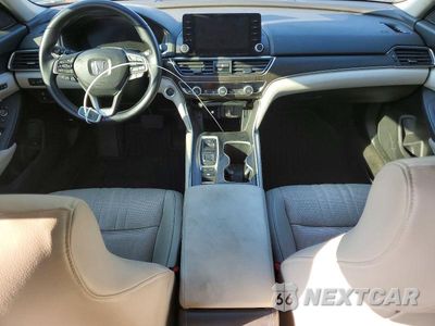 Zdjęcie 8 z 12 samochodu: 2018 HONDA ACCORD HYBRID EXL VIN:1HGCV3F6XJA005862 - miniatura
