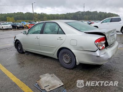 Drugie zdjęcie samochodu z przodu: 2004 TOYOTA CAMRY LE VIN:JTDBE32KX40272460 - miniatura
