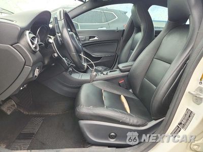Zdjęcie 7 z 13 samochodu: 2015 MERCEDES-BENZ CLA 250 4MATIC VIN:WDDSJ4GB0FN217537 - miniatura