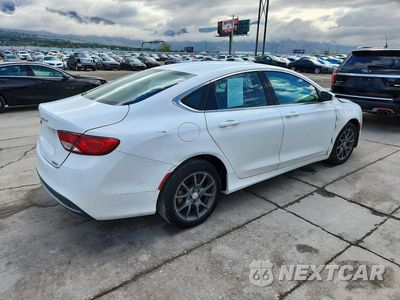 Trzecie zdjęcie samochodu z tyłu: 2015 CHRYSLER 200 LIMITED VIN:1C3CCCABXFN605259 - miniatura