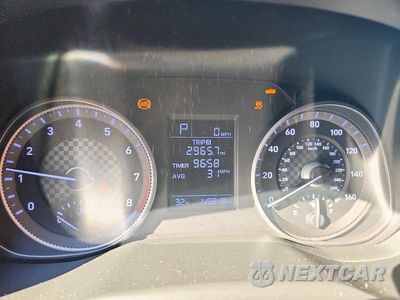 Zdjęcie 9 z 13 samochodu: 2019 HYUNDAI ELANTRA SE VIN:5NPD74LFXKH440785 - miniatura