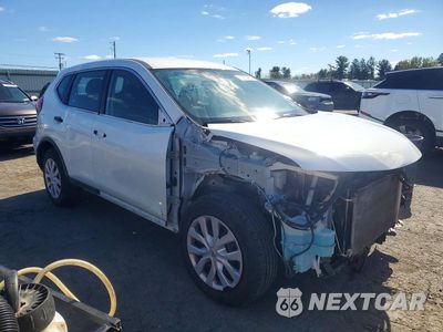 Czwarte zdjęcie samochodu z boku: 2017 NISSAN ROGUE S VIN:KNMAT2MT4HP583090 - miniatura