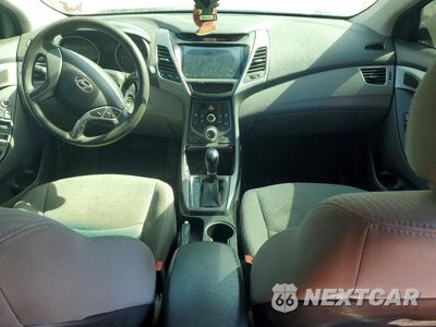 Zdjęcie 8 z 12 samochodu: 2016 HYUNDAI ELANTRA SE VIN:5NPDH4AE4GH743060 - miniatura