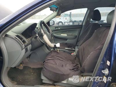 Zdjęcie 7 z 12 samochodu: 2003 HONDA ACCORD EX VIN:JHMCM56603C016307 - miniatura