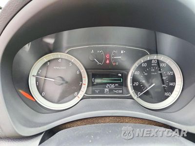 Zdjęcie 9 z 13 samochodu: 2013 NISSAN SENTRA S VIN:3N1AB7AP7DL561259 - miniatura