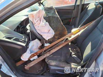 Zdjęcie 7 z 12 samochodu: 2016 FORD FOCUS SE VIN:1FADP3F27GL277816 - miniatura