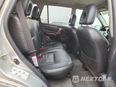 Zdjęcie 11 z 14 samochodu: 2005 TOYOTA RAV4 BASE VIN:JTEHD20V756023273 - miniatura