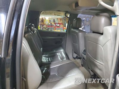 Zdjęcie 10 z 12 samochodu: 2004 CHEVROLET SUBURBAN K1500 VIN:3GNFK16Z84G309871 - miniatura