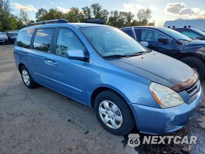 Czwarte zdjęcie samochodu z boku: 2007 KIA SEDONA BASE VIN:KNDMB233976172354 - miniatura