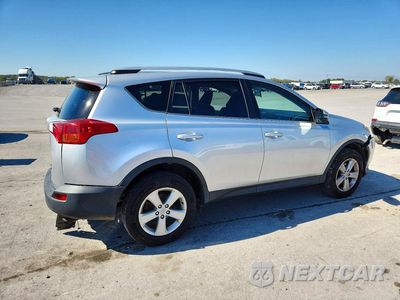 Trzecie zdjęcie samochodu z tyłu: 2014 TOYOTA RAV4 XLE VIN:2T3RFREV6EW206389 - miniatura