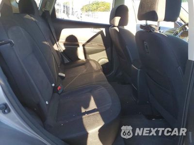 Zdjęcie 10 z 12 samochodu: 2013 NISSAN ROGUE S VIN:JN8AS5MT4DW522122 - miniatura