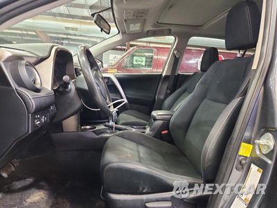 Zdjęcie 7 z 13 samochodu: 2013 TOYOTA RAV4 XLE VIN:JTMRFREV8DD014127 - miniatura
