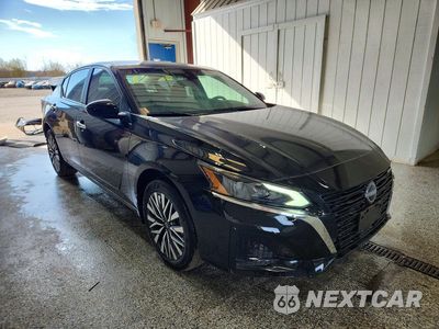 Czwarte zdjęcie samochodu z boku: 2025 NISSAN ALTIMA SV VIN:1N4BL4DW1SN311292 - miniatura