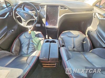 Zdjęcie 8 z 13 samochodu: 2012 TESLA MODEL S VIN:5YJSA1DP6CFS00258 - miniatura