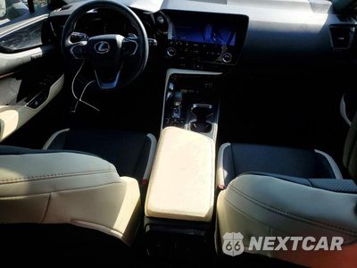 Zdjęcie 8 z 13 samochodu: 2022 LEXUS NX 350H VIN:JTJGKCEZ1N2007324 - miniatura