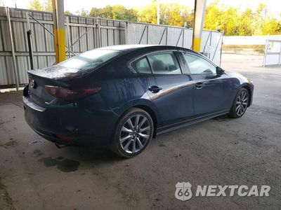Trzecie zdjęcie samochodu z tyłu: 2021 MAZDA 3 VIN:JM1BPBBLXM1304735 - miniatura
