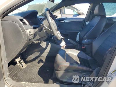 Zdjęcie 7 z 12 samochodu: 2014 VOLKSWAGEN JETTA GLI VIN:3VW4T7AJ8EM387097 - miniatura