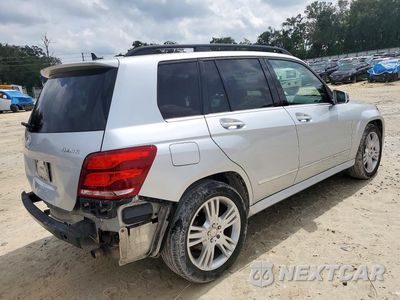 Trzecie zdjęcie samochodu z tyłu: 2015 MERCEDES-BENZ GLK 350 4MATIC VIN:WDCGG8JB2FG377688 - miniatura