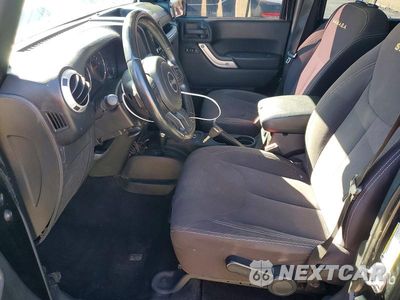Zdjęcie 7 z 13 samochodu: 2013 JEEP WRANGLER UNLIMITED SAHARA VIN:1C4BJWEG1DL655495 - miniatura
