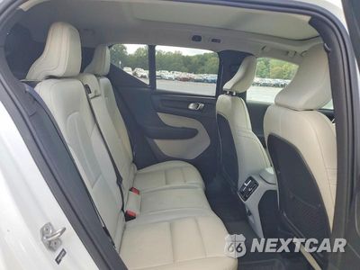 Zdjęcie 11 z 13 samochodu: 2019 VOLVO XC40 T5 INSCRIPTION VIN:YV4162UL3K2147159 - miniatura